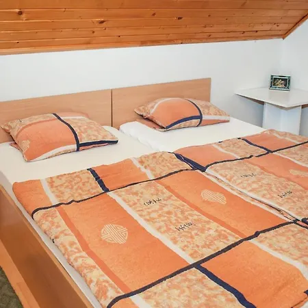Six-bedroom Holiday In *